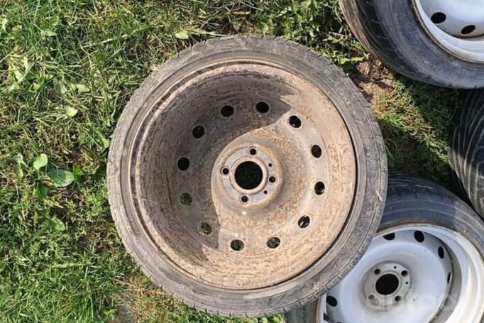 Muu, terasest stantsitud