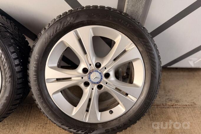 MERCEDES, valuveljed