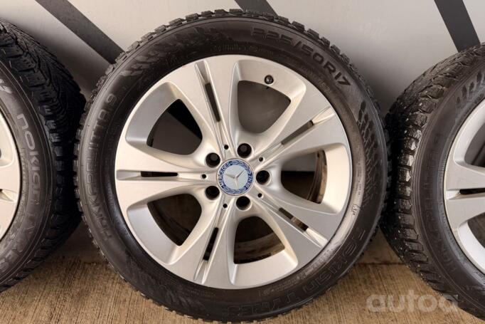 MERCEDES, valuveljed