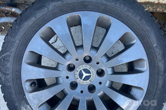 Mercedes, valuveljed