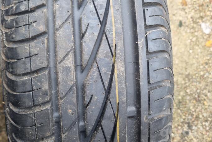 Peugeot, terasest stantsitud