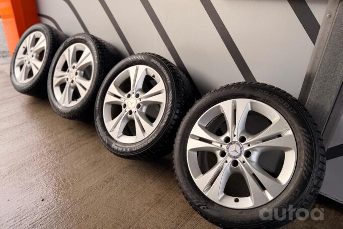 MERCEDES, valuveljed