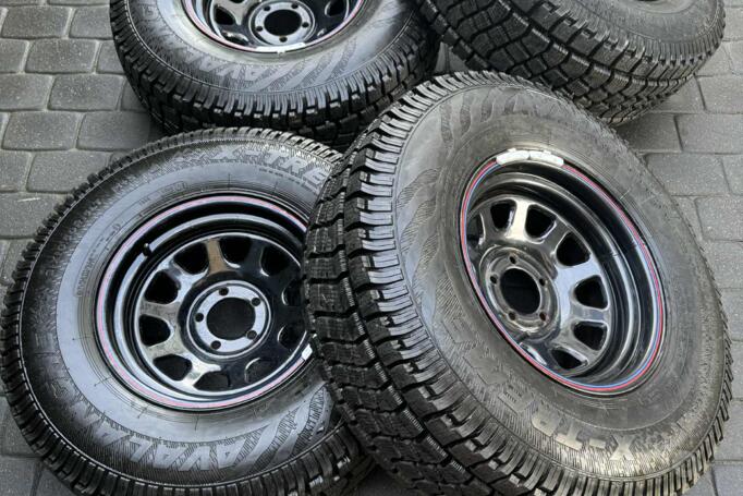 Muu, terasest stantsitud