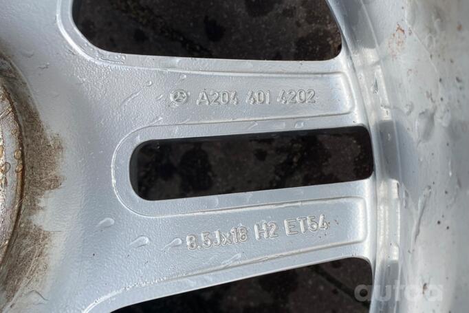 Mercedes, valuveljed