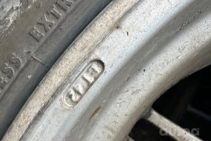 Audi, terasest stantsitud