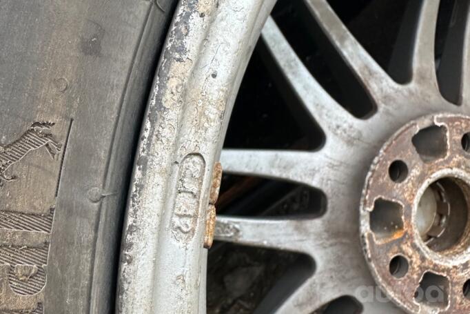 Audi, terasest stantsitud