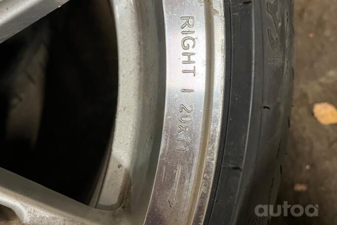 Blaque Diamond, valuveljed