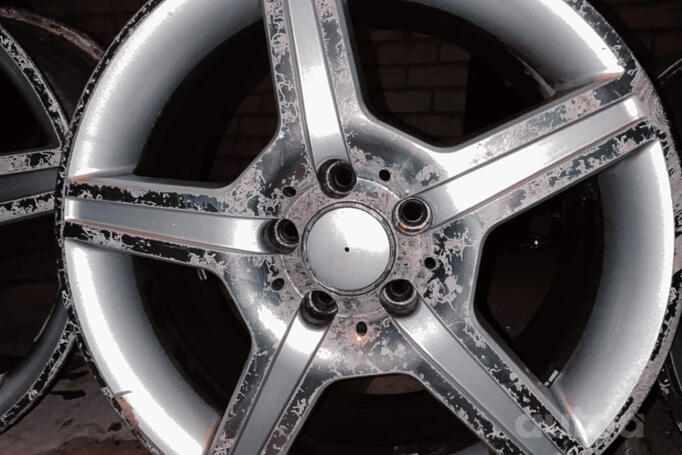 Mercedes, valuveljed