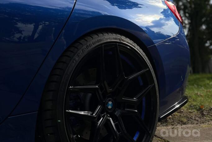 Seventy9, valuveljed