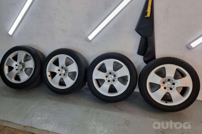 Mercedes Benz, valuveljed