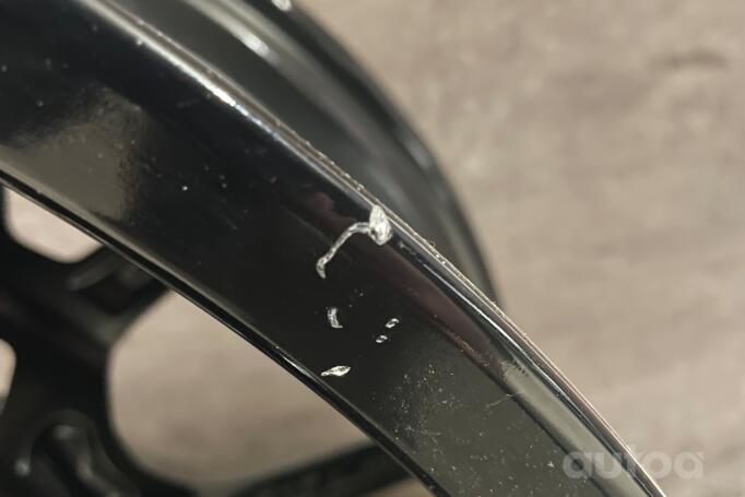 Aston Martin, valuveljed