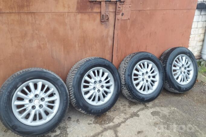 Chrysler, valuveljed