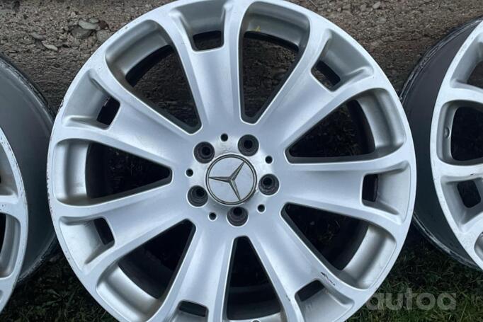 Mercedes, valuveljed