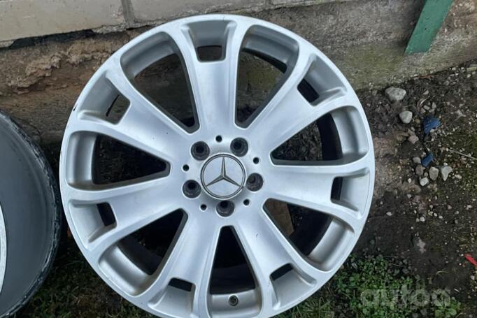 Mercedes, valuveljed