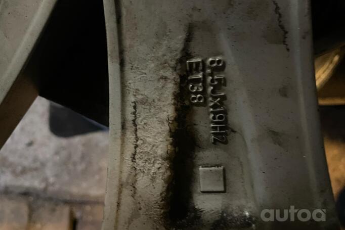 Mercedes, valuveljed