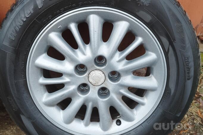 Chrysler, valuveljed