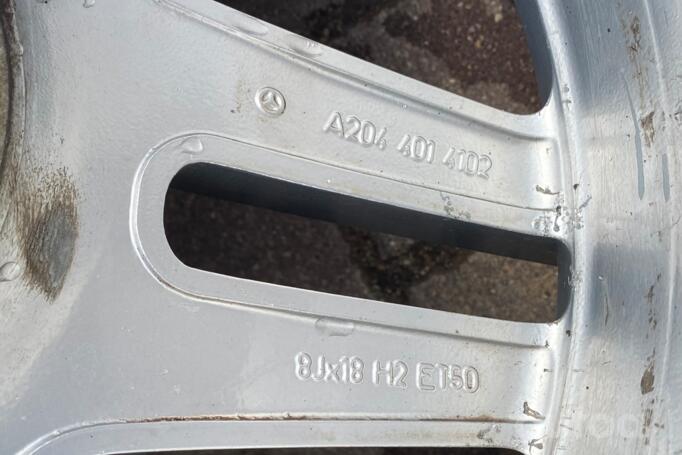 Mercedes, valuveljed