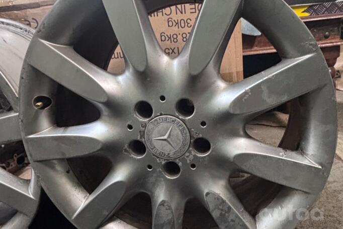 Mercedes, valuveljed