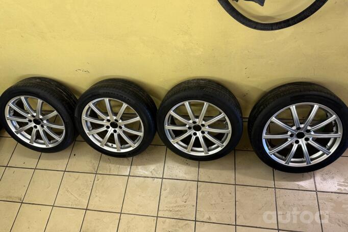Mega wheels, valuveljed
