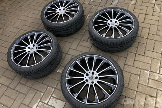 Mercedes Benz, valuveljed