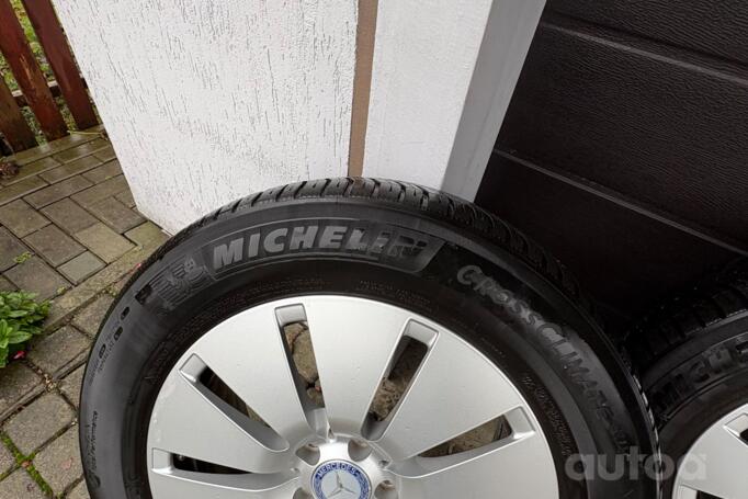 Mercedes nenz, valuveljed