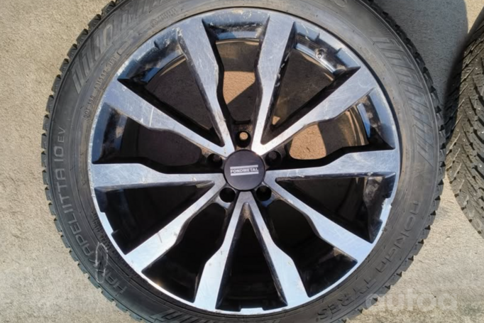 Fondmetal, valuveljed