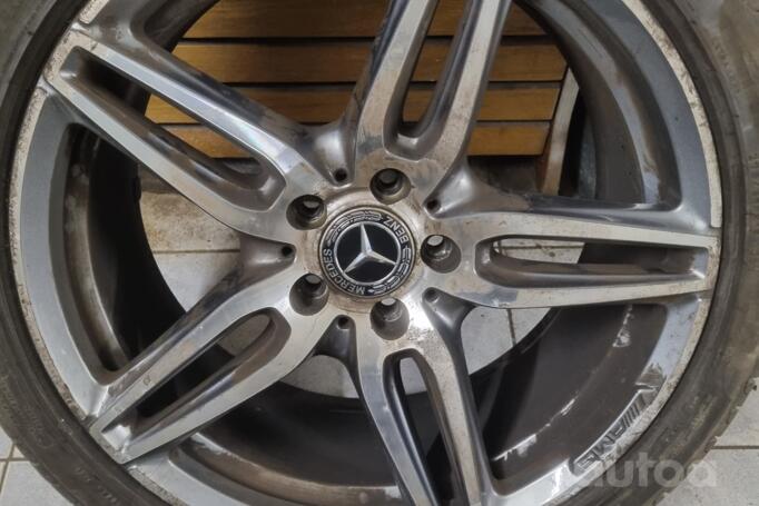 Mercedes, valuveljed