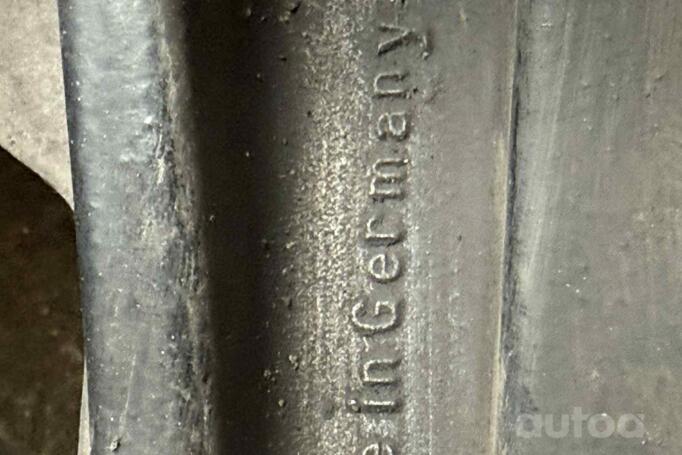 RH Topline, valuveljed