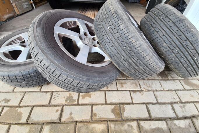 YOKAWA RACING, valuveljed