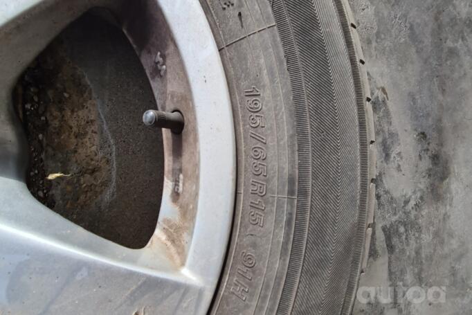 YOKAWA RACING, valuveljed