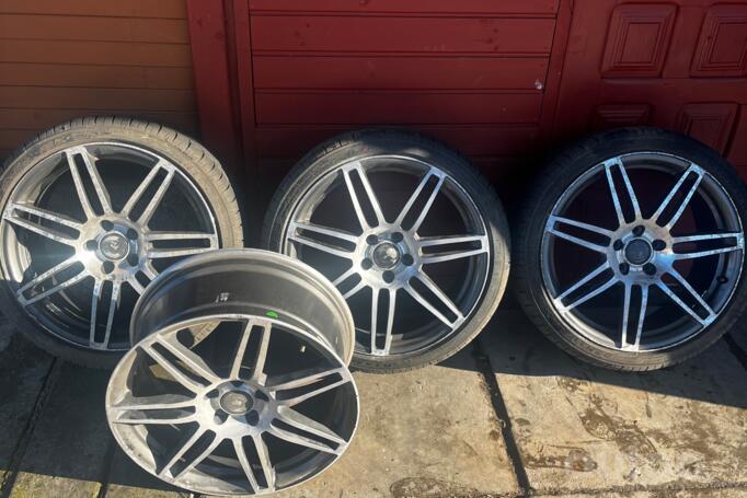 WPS ITALY, valuveljed