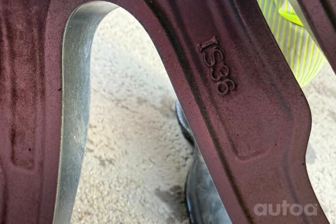 Bmw Style 403m, valuveljed