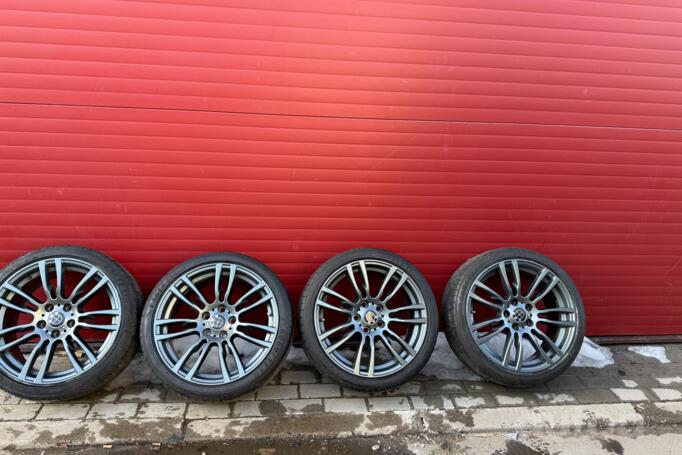 Bmw Style 403m, valuveljed