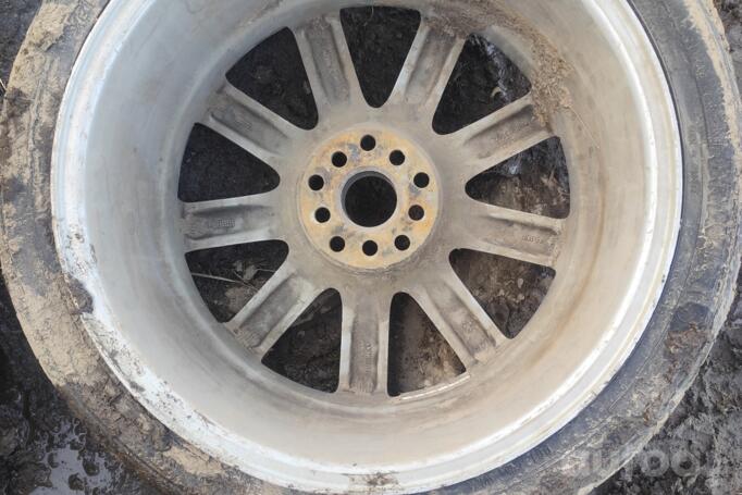 Made in Italy NOT ORIGINAL EQUIPMENT”, valuveljed