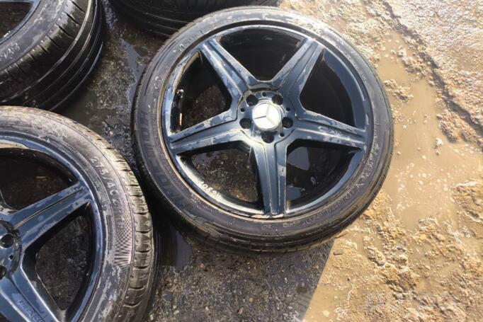 Mercedes, valuveljed