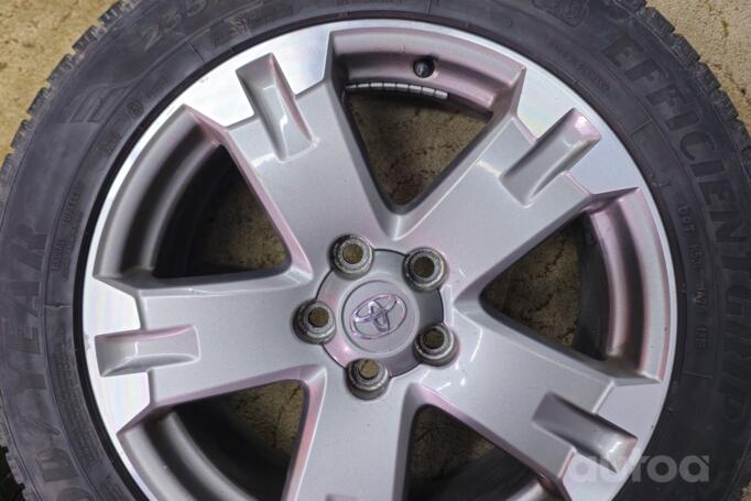 Toyota rav4, valuveljed