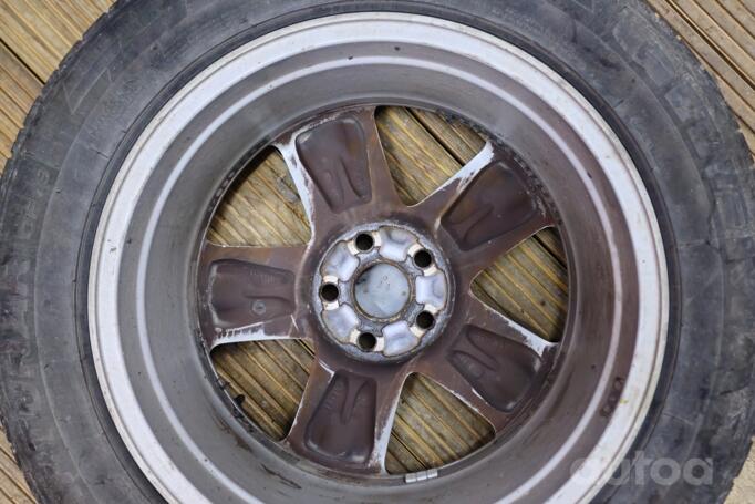 Toyota rav4, valuveljed