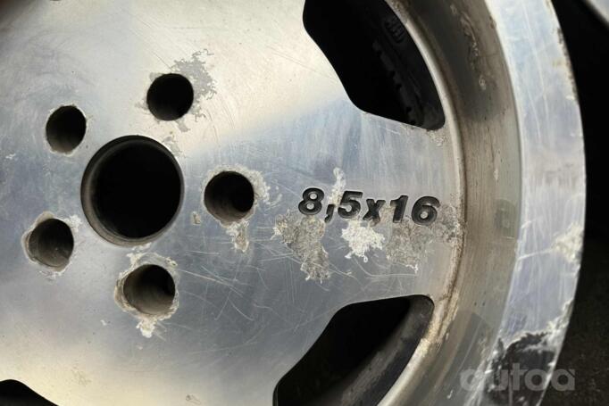 RH Topline, valuveljed