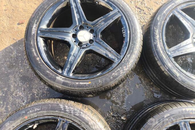 Mercedes, valuveljed