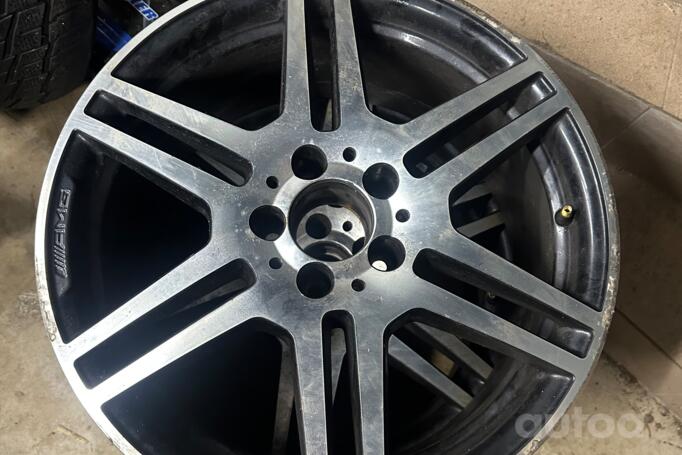 Mercedes, valuveljed