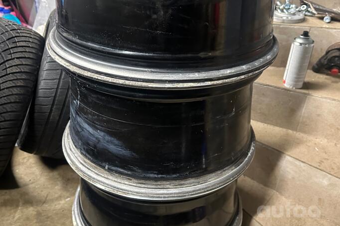 Mercedes, valuveljed