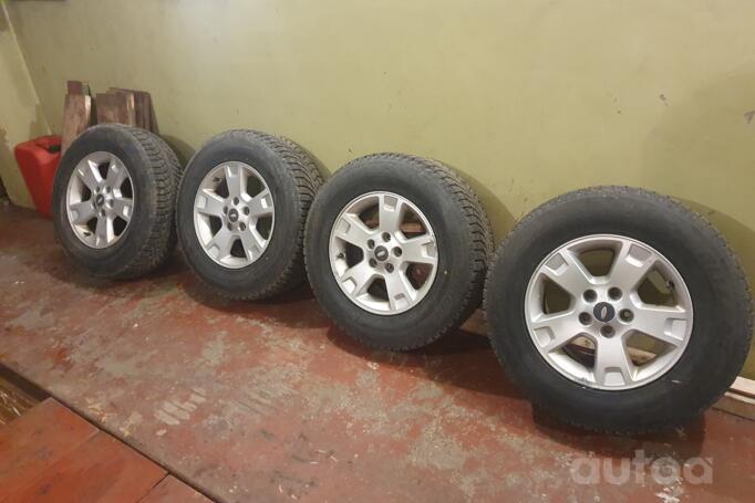 Ford Maverick, valuveljed