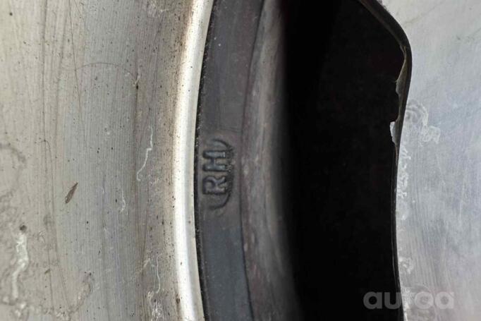 RH Topline, valuveljed