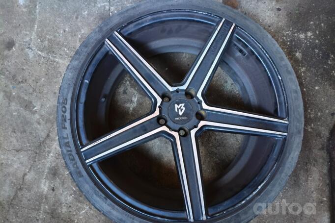 Mb Desing, valuveljed