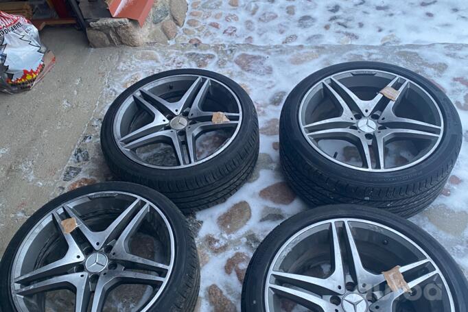 Mercedes Amg, valuveljed