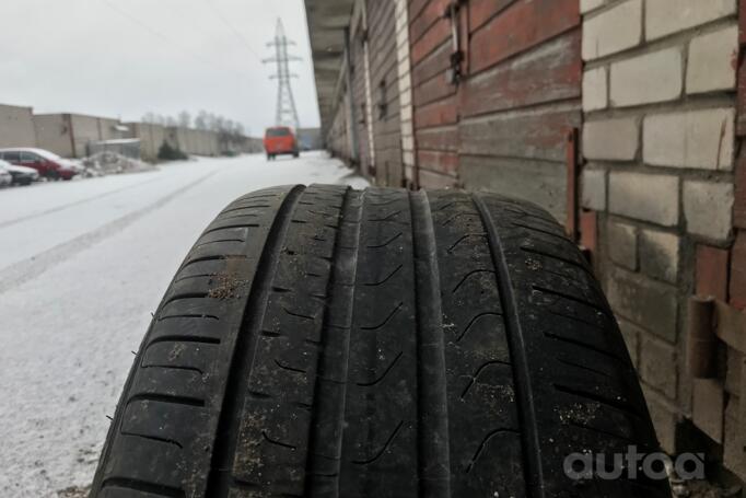 Mercedes AMG, valuveljed