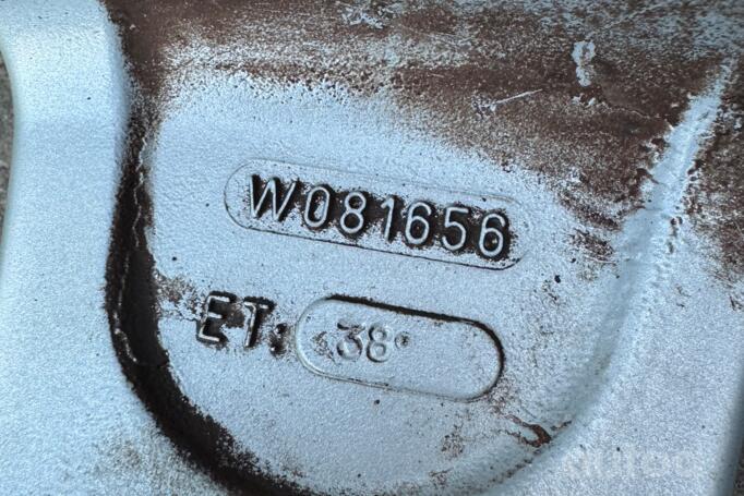 Fondmetal, valuveljed