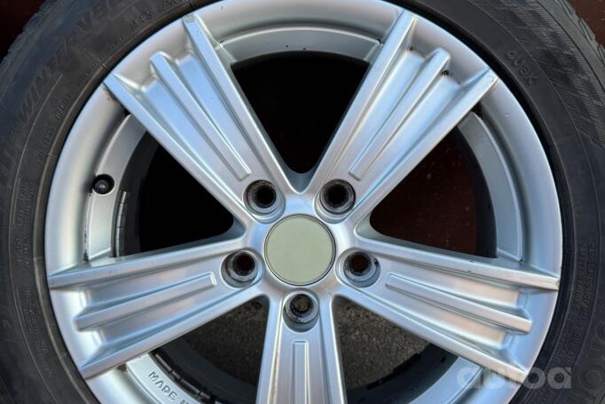 Fondmetal, valuveljed