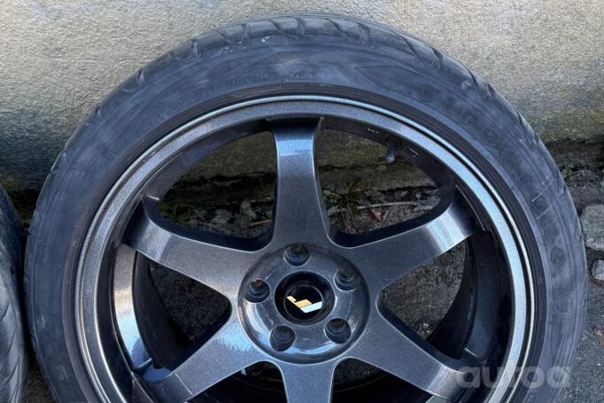 Japan Racing, valuveljed