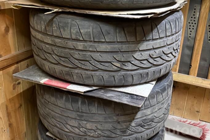 Japan Racing, valuveljed